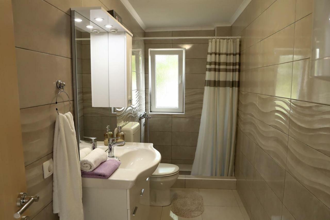 Apartman Sofia Otočac Esterno foto